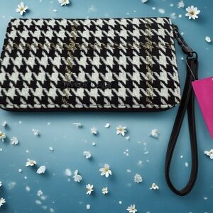 Betsey Johnson Black & White Tweed Faux Leather Houndstooth Print ZA Wallet NWT
